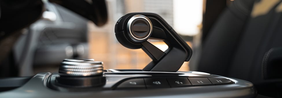 Signature Aviation gear shifter